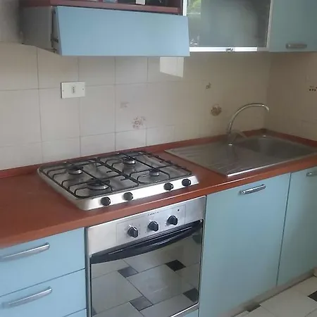 Lungomare Appartement *