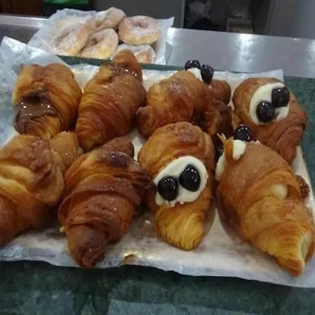 Lungomare Appartement *